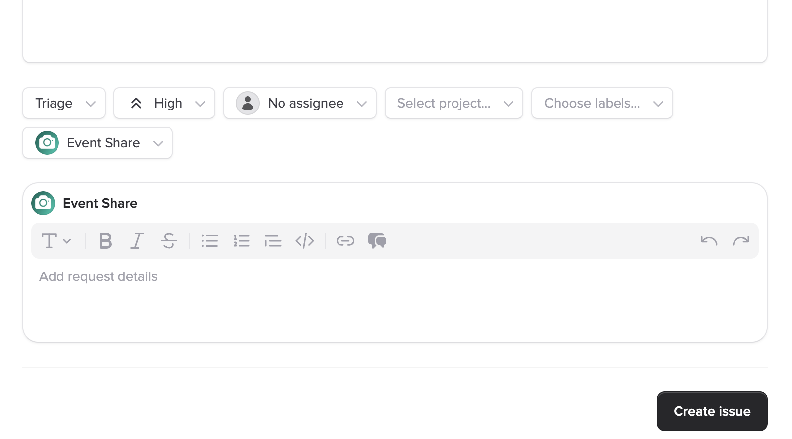 Ticket creation form with Event Share automatically selected as the customer and a request details editor